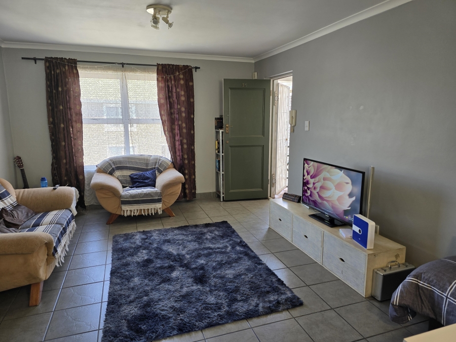 To Let 2 Bedroom Property for Rent in Durbanville Western Cape